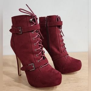 JustFab Burgundy Gelva Heeled Bootie - Tried on once